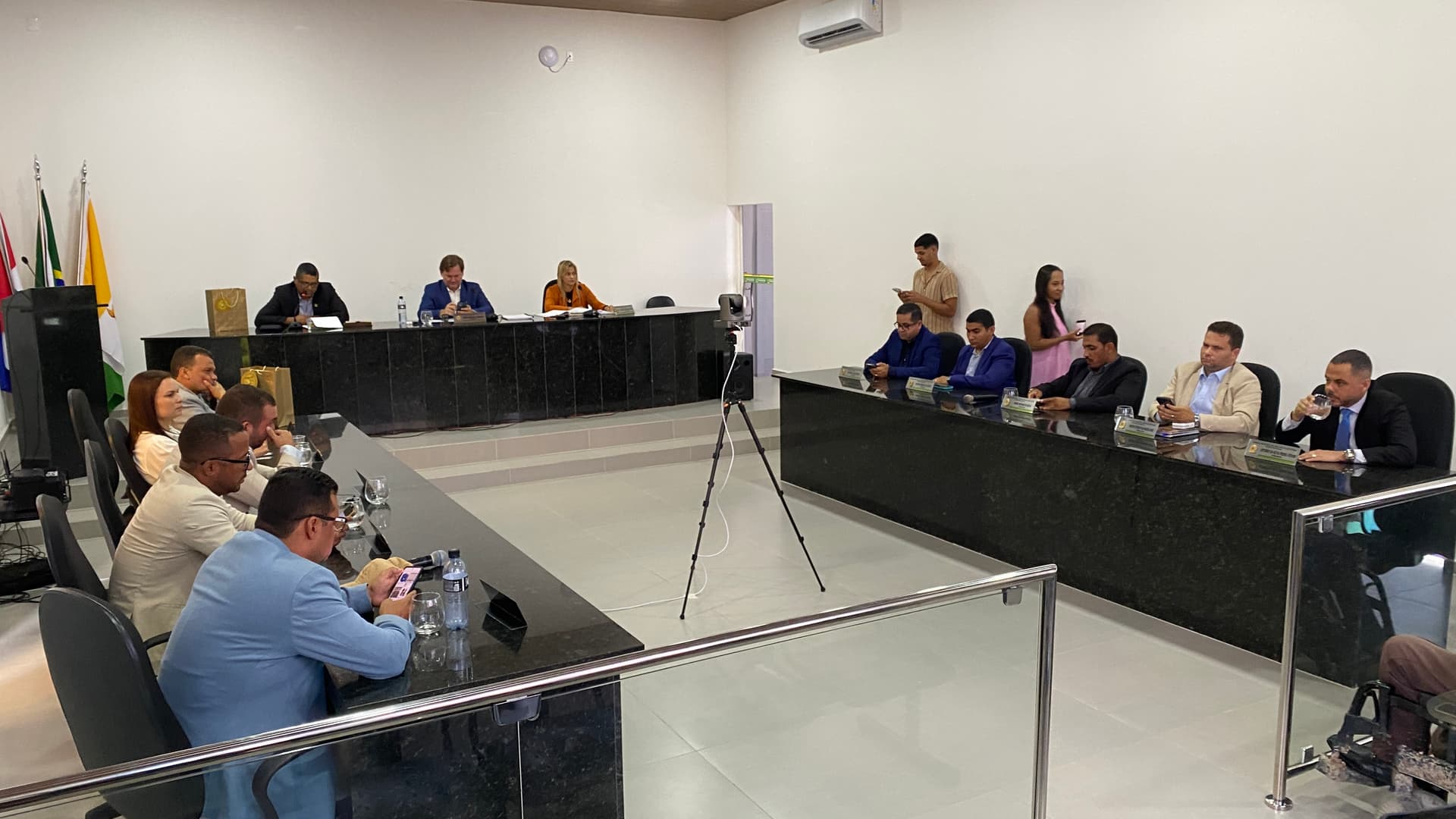 Imagem da notícia: Câmara Municipal realiza 09ª Sessão Ordinária com votação de requerimentos e emenda à Lei Orgânica